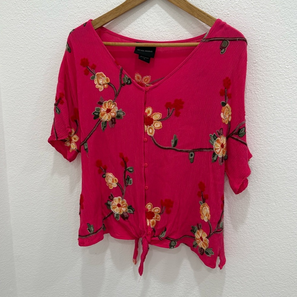 Liv Los Angeles Button Down Floral Pink Tie Front Graphic Blouse L